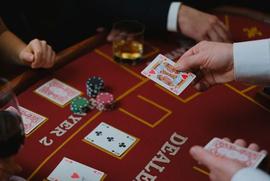 game crypto Debet
